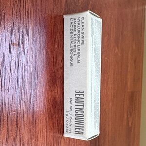 Beautycounter Hyaluronic Balm - Crush